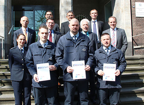 Mitarbeiter des Jahres 2014 Mitarbeiter des Jahres 2014 von der Vollmergruppe Dienstleistung